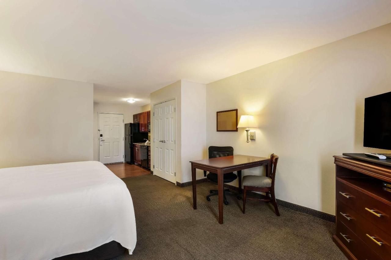 Mainstay Suites Fitchburg - Madison Exterior foto